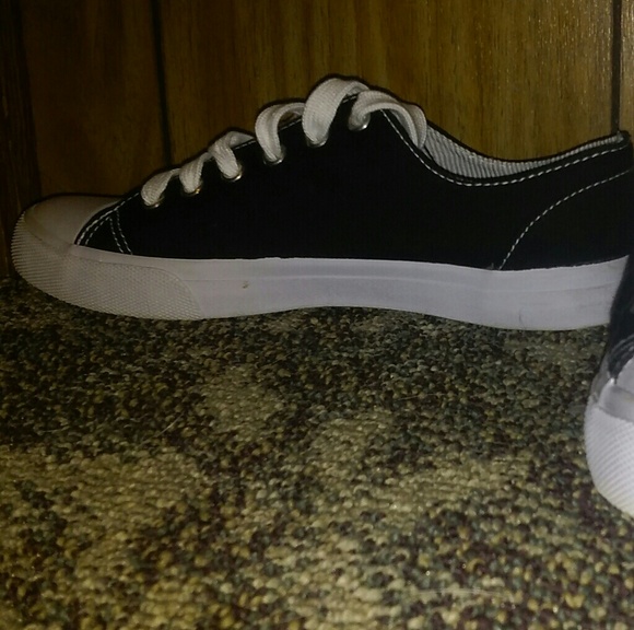 Mossimo supply co. Target sneakers - Picture 3 of 3